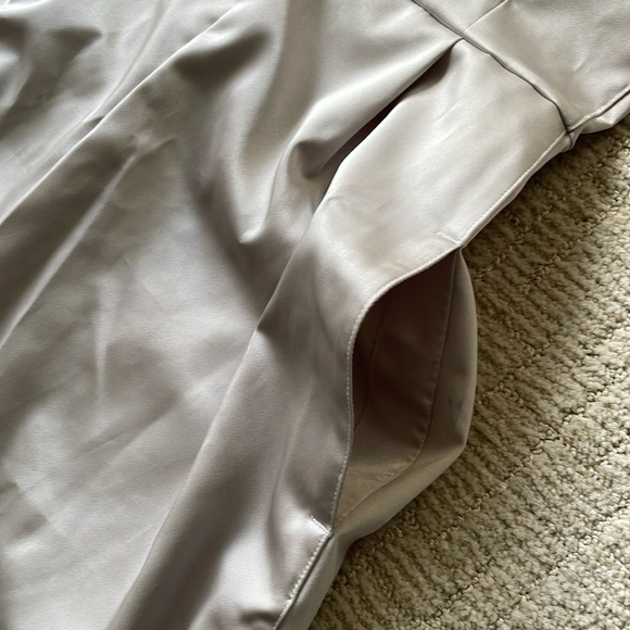 Reebok champagne satin jumpsuit - Picture 5 of 13